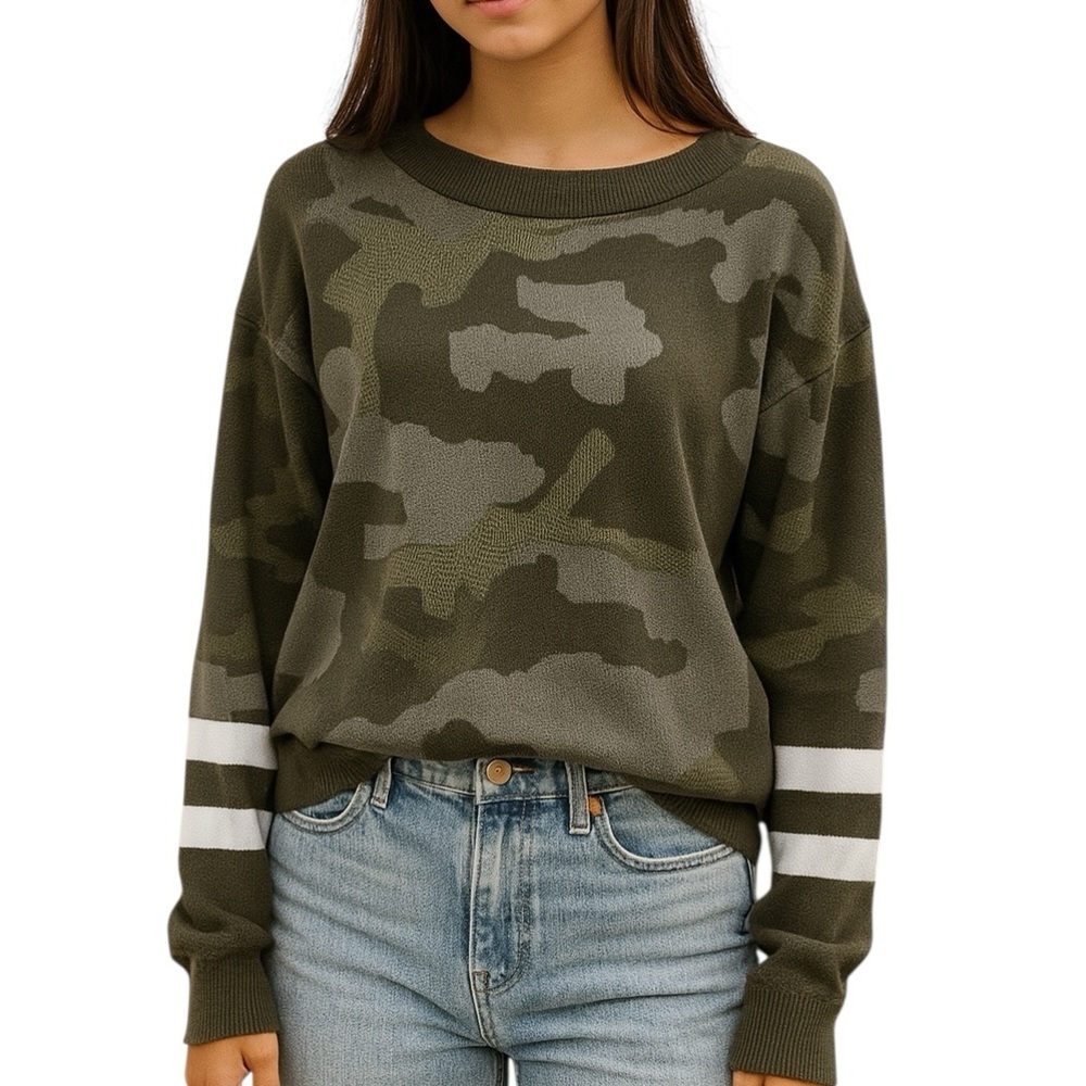 Hem & Thread Small Camouflage Crewneck Varsity Stripe Elbow Length Sweater